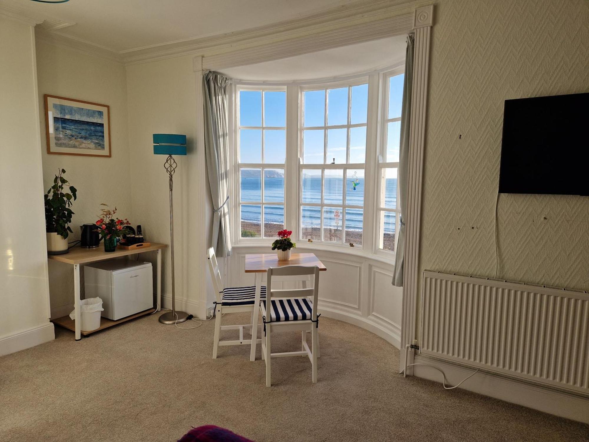 Seaspray Guest House Weymouth Exterior photo